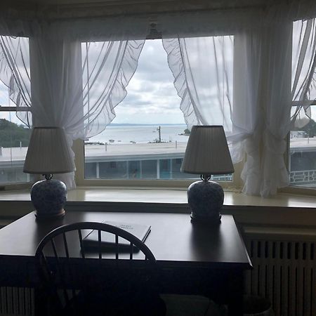 Sands Of Time Motor Inn & Harbor House 우즈 홀 외부 사진