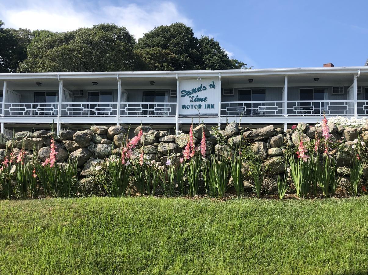 Sands Of Time Motor Inn & Harbor House 우즈 홀 외부 사진